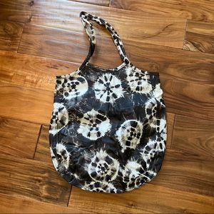 NWOT Chico's brown tie dye tote